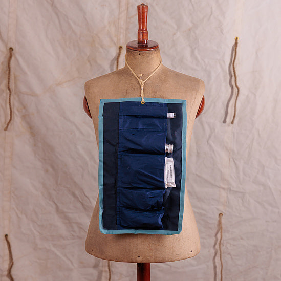 Sailor's Grooming Roll