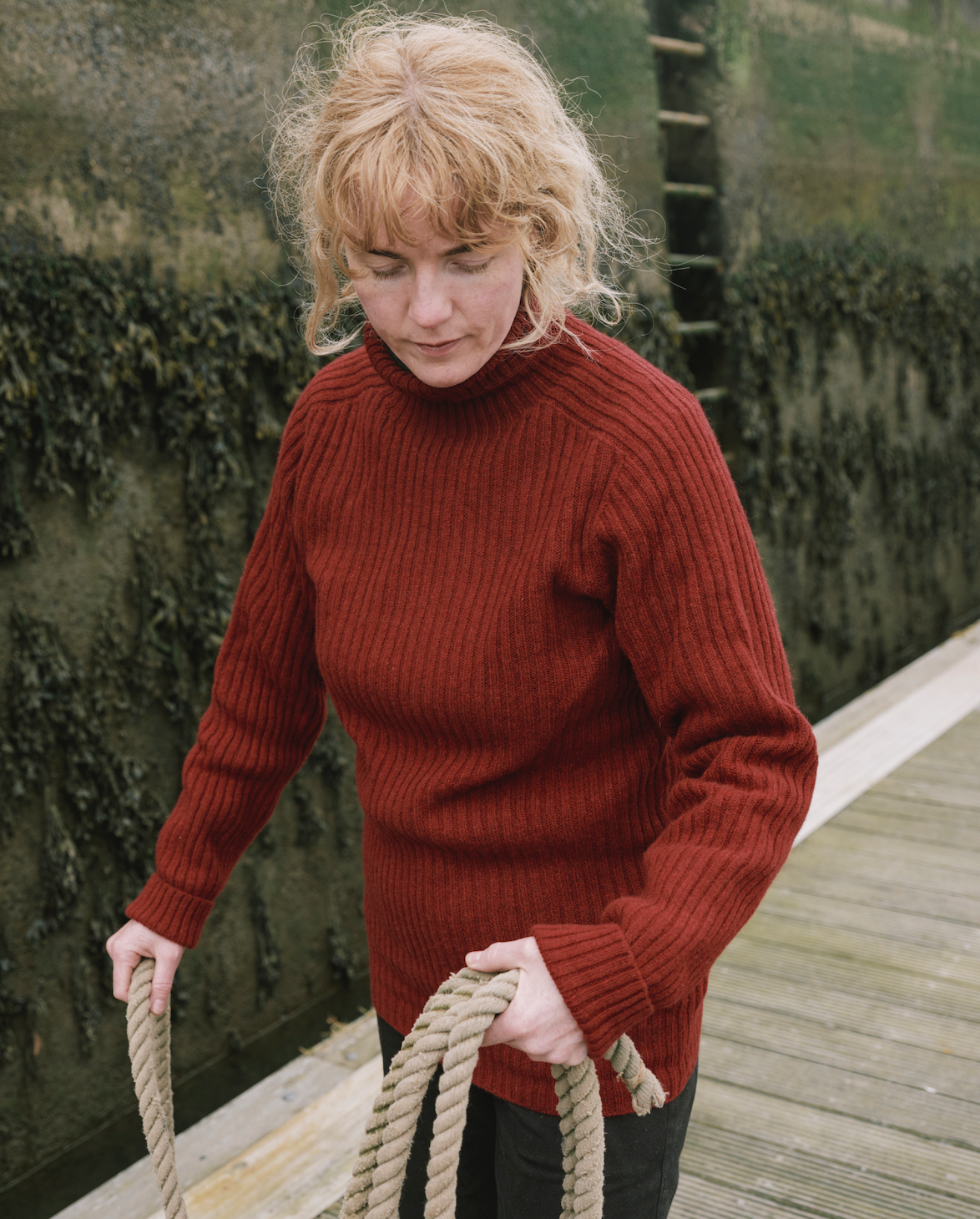 Ribbed Lambswool Polo Neck